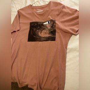 Old navy graphic tee